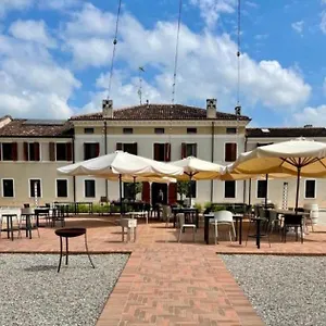 Osteria Di Cimbriolo E Dormire Al Cimbriolo Gasthof